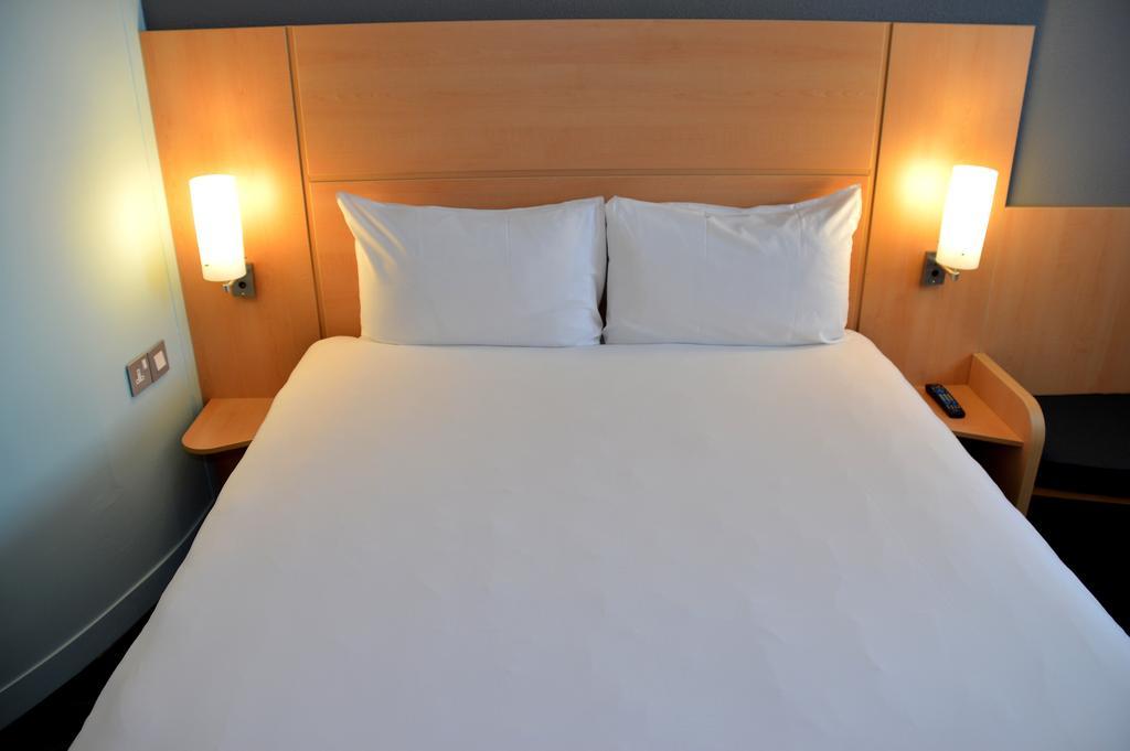 Hotel Ibis Reading Centre Zewnętrze zdjęcie