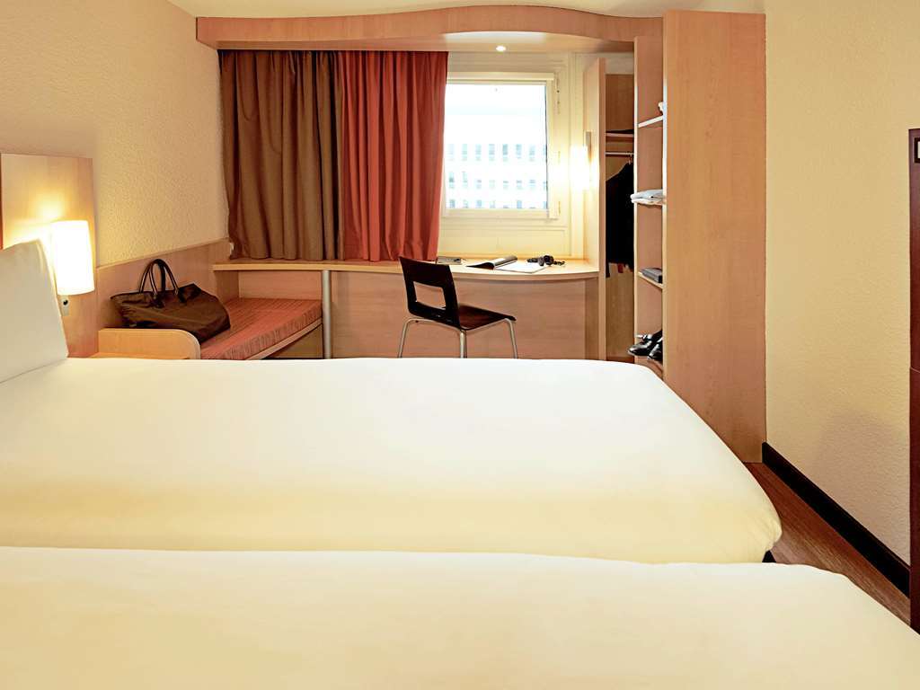 Hotel Ibis Reading Centre Pokój zdjęcie